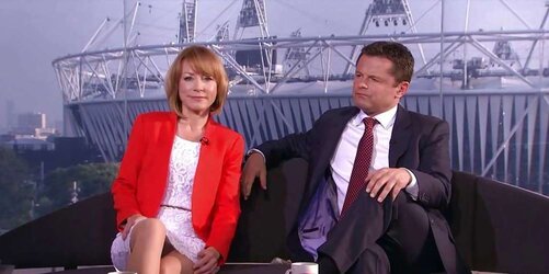 Sian Williams, BIG BLACK COCK Upskirt starlet