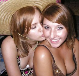Teenie Bosom Queens
