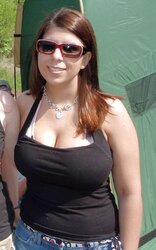 Teenie Bosom Queens