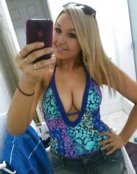 Teenie Bosom Queens