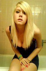 Teenie Bosom Queens