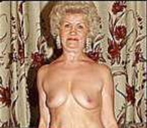 Granny EFFIE en een paar andere geile omas