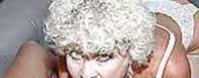 Granny EFFIE en een paar andere geile omas