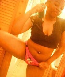 EBONY INEXPERIENCED CHICKS - SELF PHOTOS V