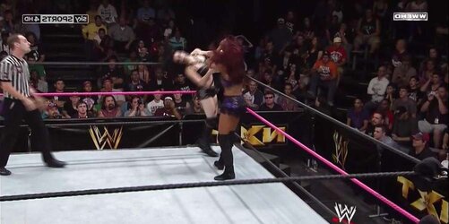 Britani Knight aka Paige WWE wrestling honey bevy