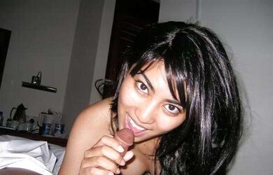 Intan Personal Friendster Leaked Bare Orgy Scandal.