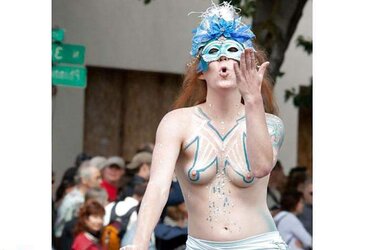 Bare Painted Gals in Public Fetish Gallery