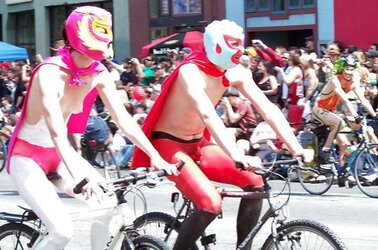 Bare Painted Gals in Public Fetish Gallery