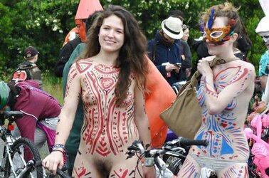 Bare Painted Gals in Public Fetish Gallery