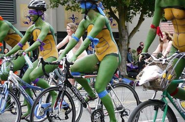 Bare Painted Gals in Public Fetish Gallery