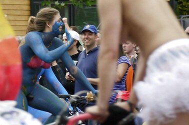 Bare Painted Gals in Public Fetish Gallery