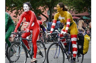 Bare Painted Gals in Public Fetish Gallery