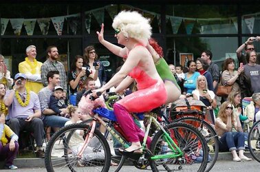Bare Painted Gals in Public Fetish Gallery