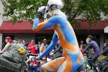 Bare Painted Gals in Public Fetish Gallery