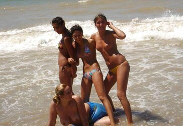 Beach Erotica 7 By twistedworlds