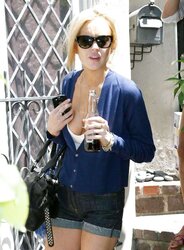 Astounding Lindsay Lohan Images