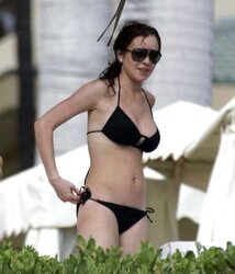 Astounding Lindsay Lohan Images
