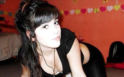 Una Nina Linda