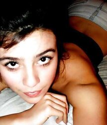 Una Nina Linda