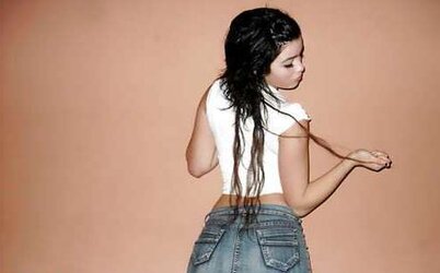 Una Nina Linda