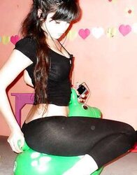 Una Nina Linda