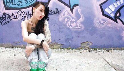 Sina Minou a.k.a. Caro - Berlin Tag