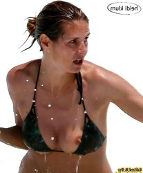 Celeb oops, upskirts