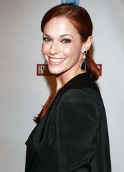 Amanda Righetti
