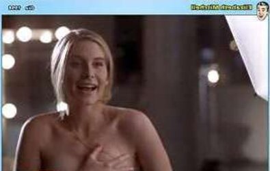 ELIZABETH MITCHELL in GIA