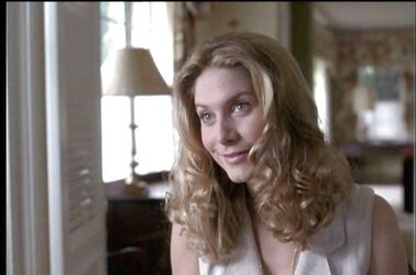 ELIZABETH MITCHELL in GIA