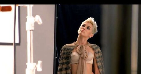 Miley Cyrus super Cool