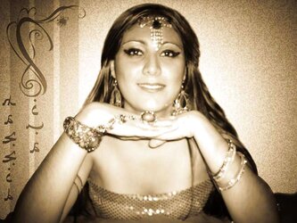 ALE GONZALEZ DIVA HAZZID