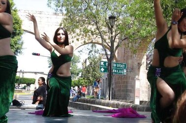 ALE GONZALEZ DIVA HAZZID
