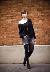 French bloggers Mode with wonderful gams