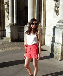 French bloggers Mode with wonderful gams