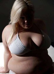 PLUMPER Honies