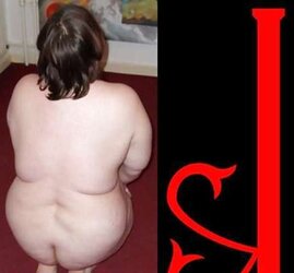 Nude posing in victim