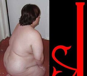 Nude posing in victim
