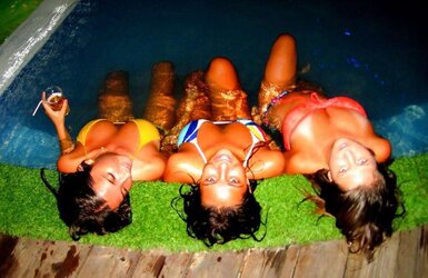 Delicious Israeli ladies