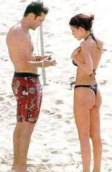 Tori Spelling Glamour, Bare, Caps
