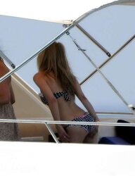 Avril Lavigne bathing suit again in St Tropez