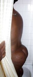 Phat Ebony MUMMY Washing Her Thick Butt