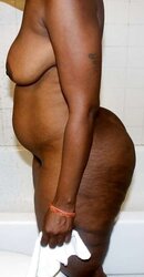 Phat Ebony MUMMY Washing Her Thick Butt