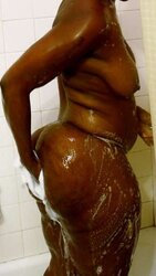 Phat Ebony MUMMY Washing Her Thick Butt