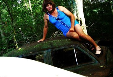 FRESH Tommy crossdresser in the forest