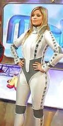 My favorite celebs- Holly Willoughby