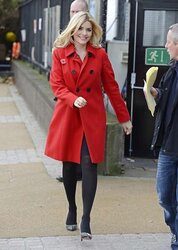 My favorite celebs- Holly Willoughby