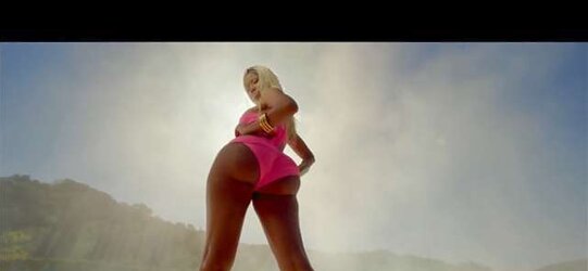 Kim K vs Nicki Minaj - Who