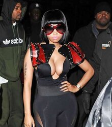 Kim K vs Nicki Minaj - Who