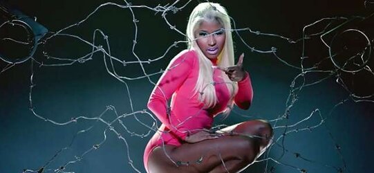 Kim K vs Nicki Minaj - Who